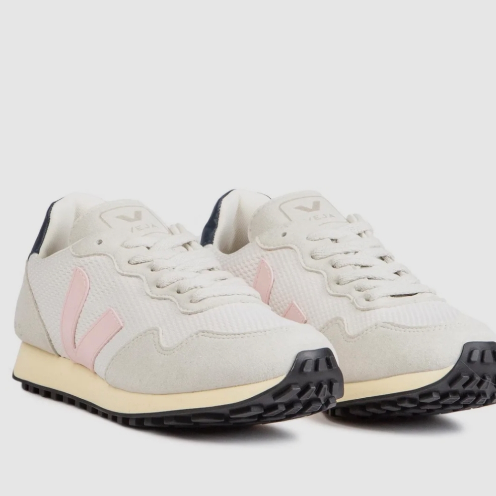 Veja Sneakers